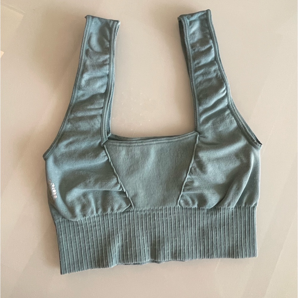 Good Karma Square-Neck Bra, seamless active bra